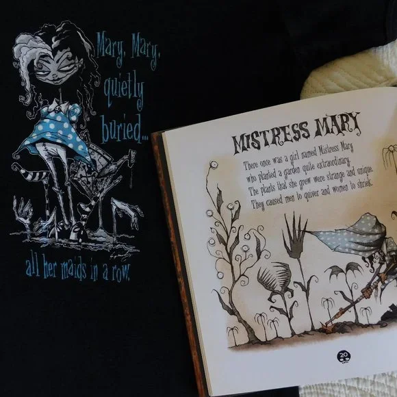 Rare Gris Grimly Wicked Nursery Rhyme Mistress Mary Hot Topic style goth T shirt - Picture 3 of 15